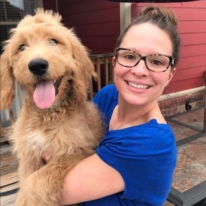 Meet your Posher, Hailey